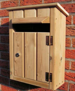 Boite aux lettres Pluton