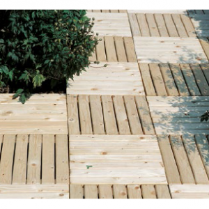 Dalle de terrasse en Pin du Nord Imprégné